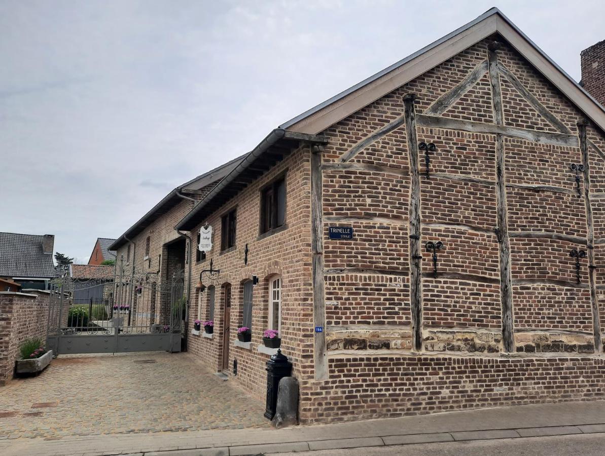Het Stalhuys Villa Riemst Luaran gambar