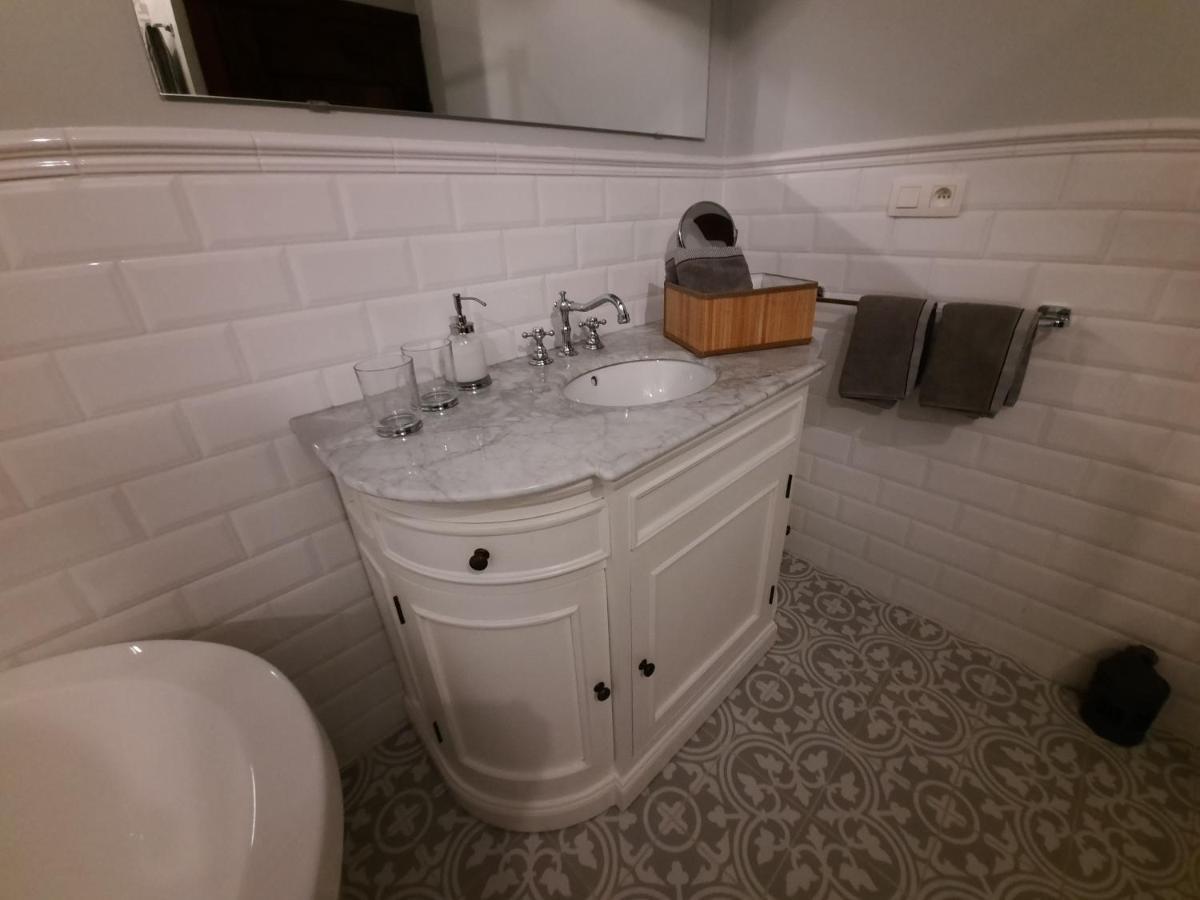 Het Stalhuys Villa Riemst Luaran gambar